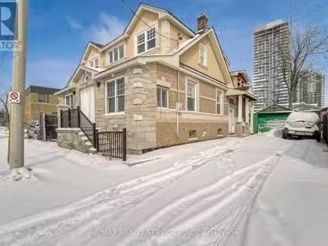 House for rent in Georgina, Ontario