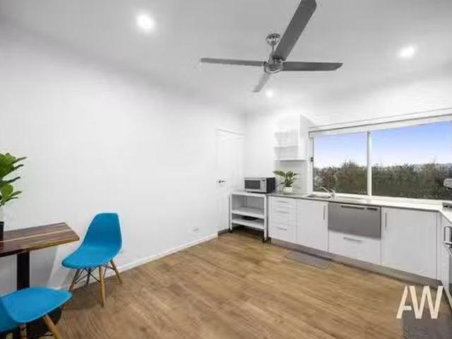 Apartment for rent in Kings Creek, Queensland