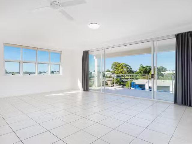 Apartment for rent in Kings Creek, Queensland