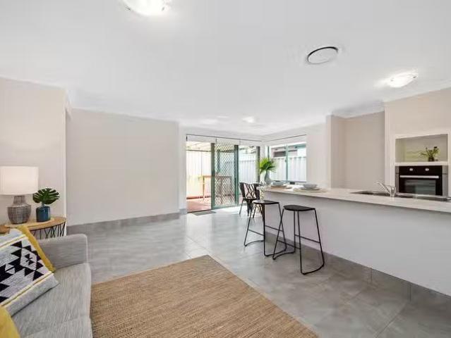 Apartment for rent in Mount Hawthorn, Western Australia
