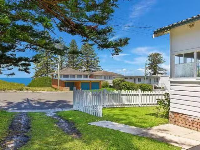 House for rent in The Entrance, New South Wales