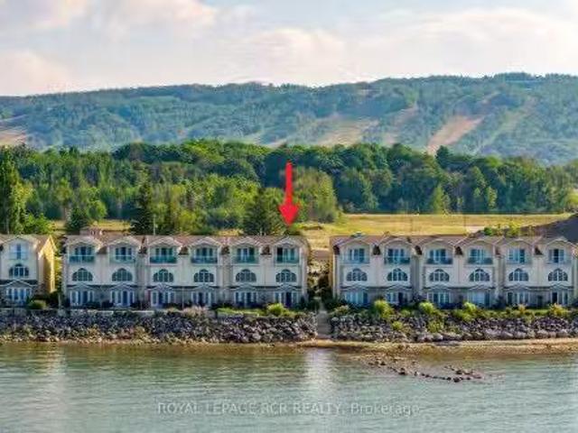 Condo for rent in Collingwood, Ontario