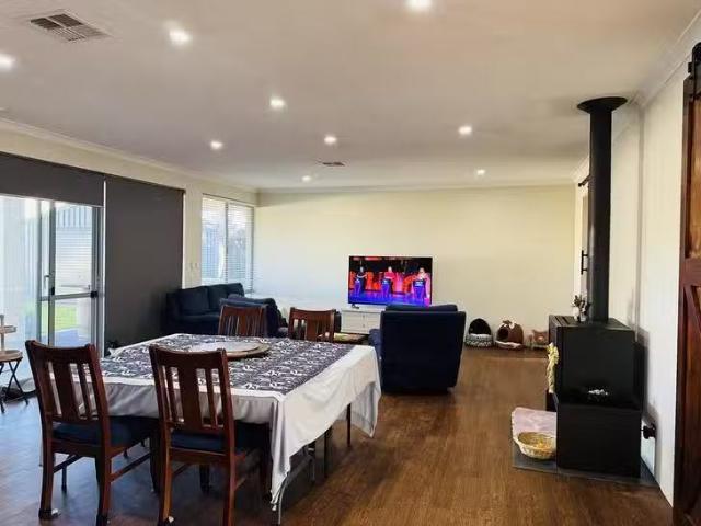 House for rent in Broadwater, Western Australia