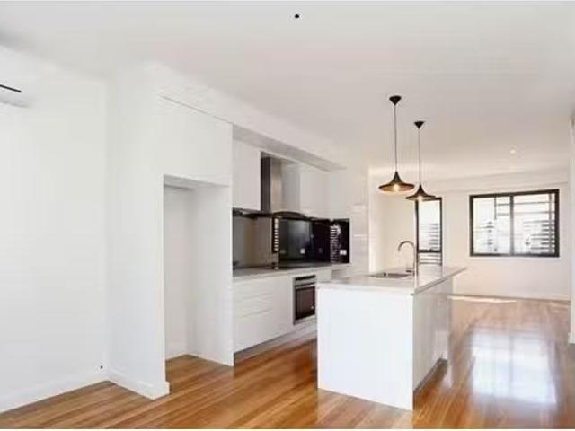 Condo for rent in Camerons Creek, Victoria