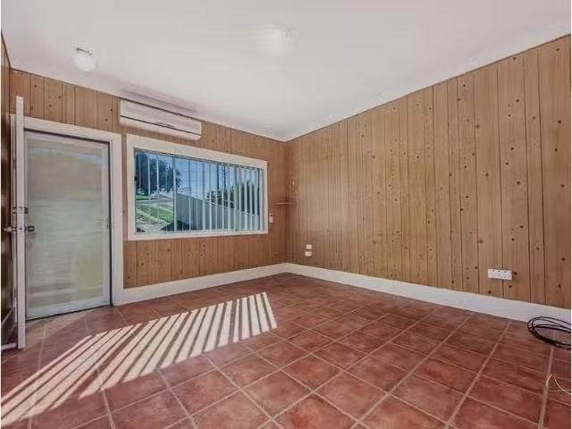 House for rent in Wollongong West, New South Wales