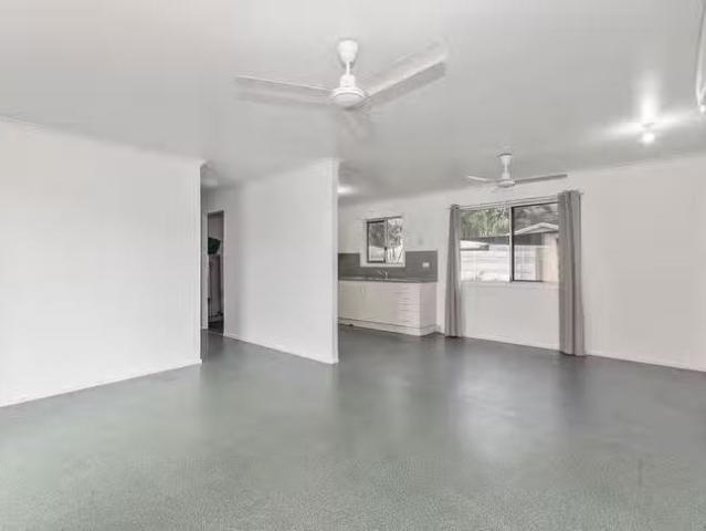 House for rent in Kelso, Queensland
