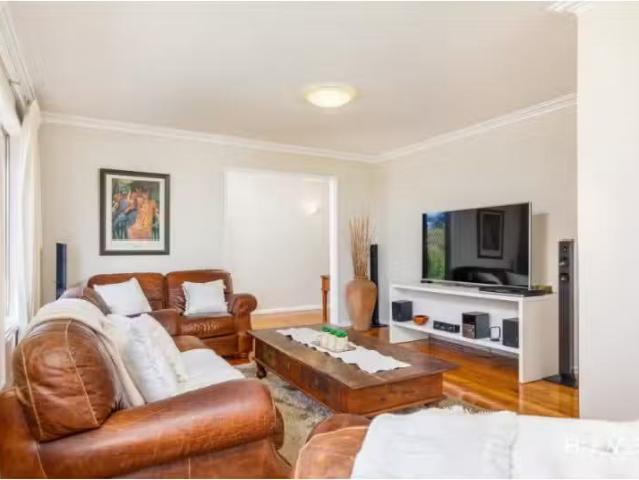 House for rent in Woden, Australian Capital Territory