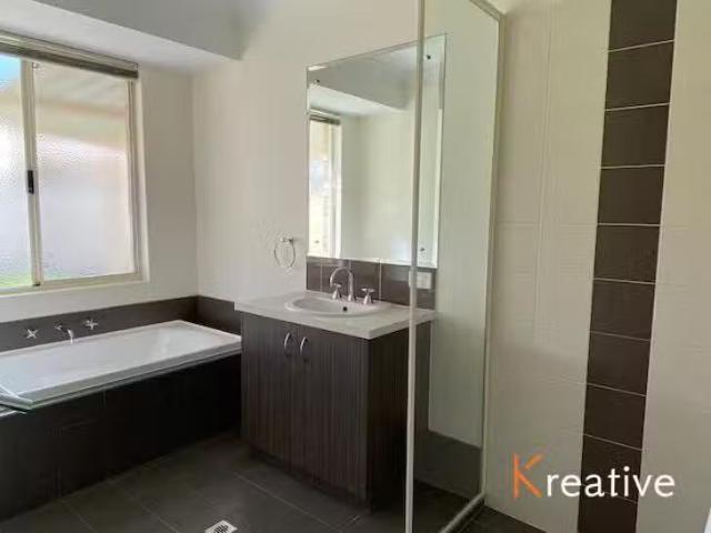 House for rent in Lynwood, Western Australia