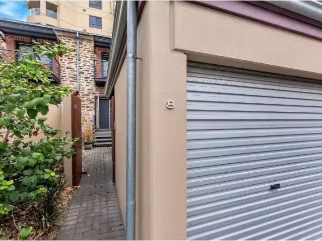 Condo for rent in Horseshoe Creek, South Australia
