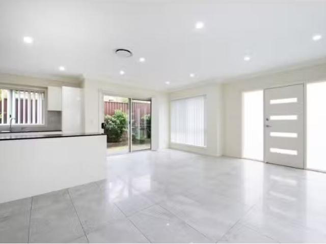 Condo for rent in Sydney, New South Wales