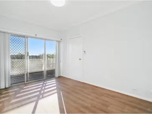 Condo for rent in Sydney, New South Wales