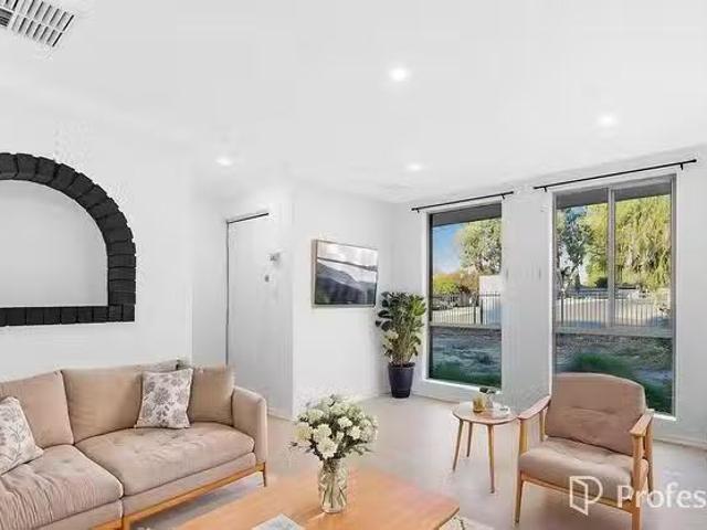 House for rent in Camillo, Western Australia