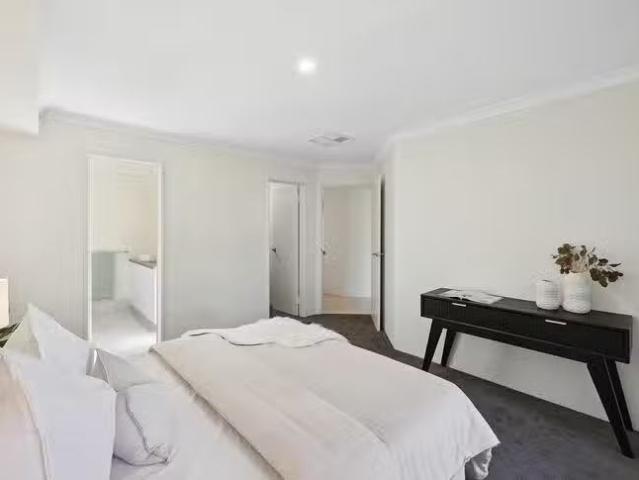 House for rent in Canning Vale, Western Australia