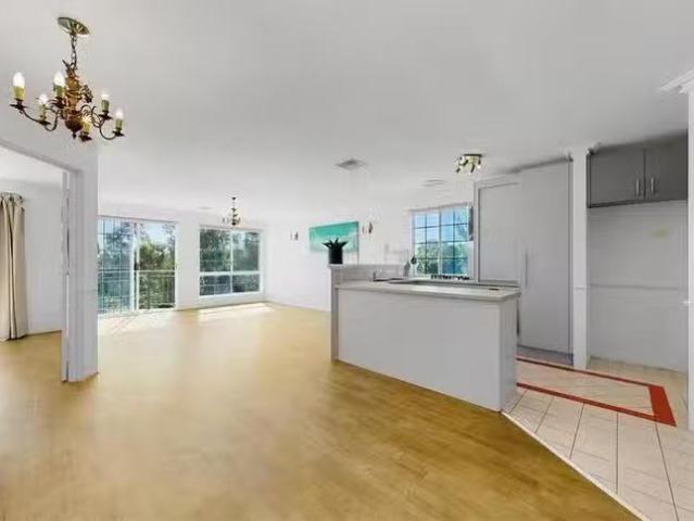 House for rent in Stirling, Western Australia