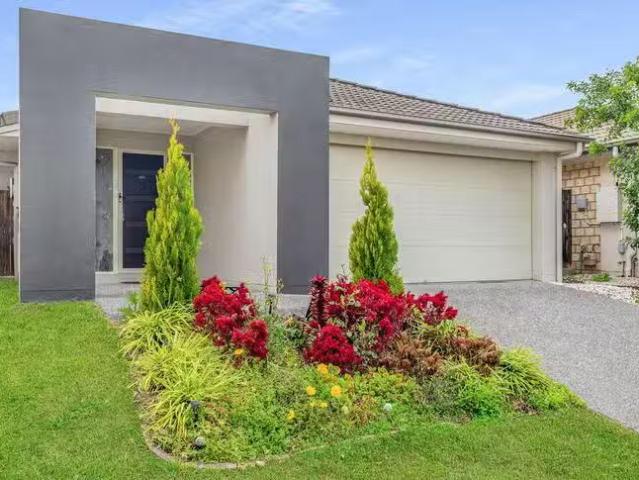 House for rent in Redlynch, Queensland