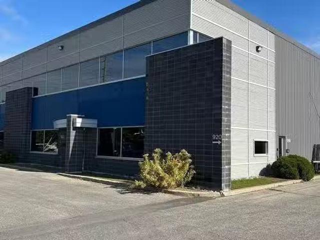 House for rent in Les Moulins, Quebec