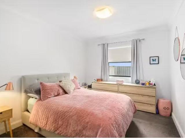 House for rent in Manchester Square, New South Wales