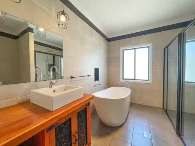 House for rent in Bedgerabong, New South Wales