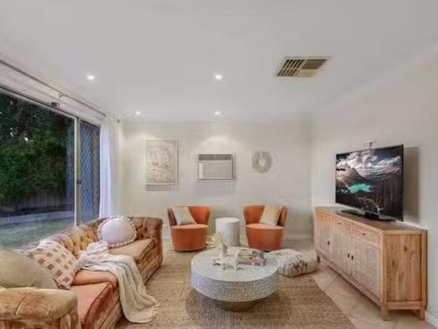 House for rent in Seville Grove, Western Australia