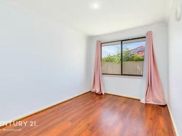 House for rent in Canning Vale, Western Australia