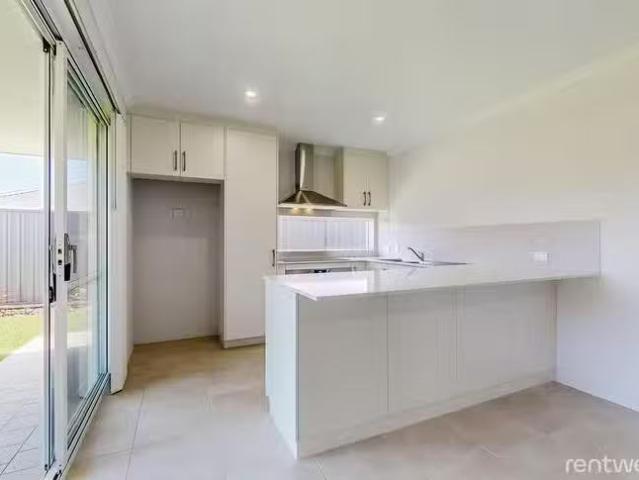House for rent in Parklands, Western Australia