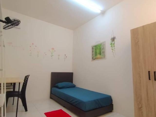 Room for rent in Country Heights Damansara, Kuala Lumpur