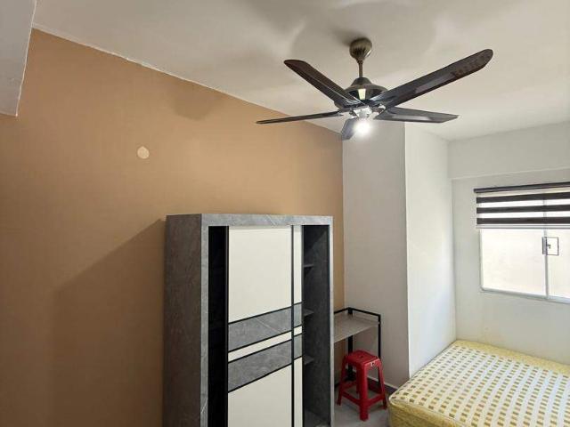 Room for rent in Georgetown, Penang