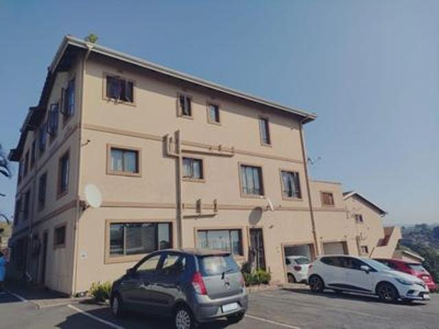Apartment for rent in Queensburgh