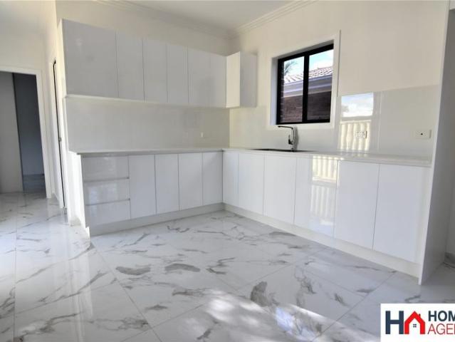 Granny Flat for rent in Sydney, New South Wales
