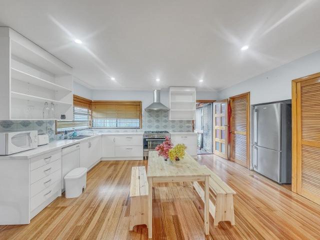 House for rent in Avondale Heights, Melbourne