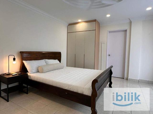 Room for rent in Petaling, Damansara Damai