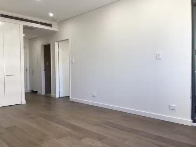 Apartment for rent in Waterloo, New South Wales