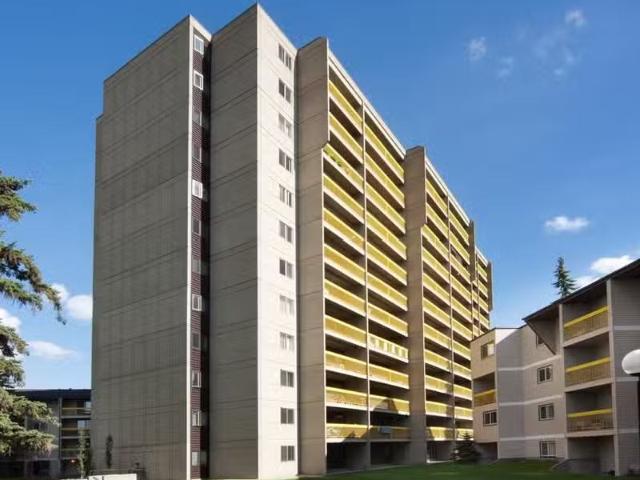 Condo for rent in Wedgewood, Alberta