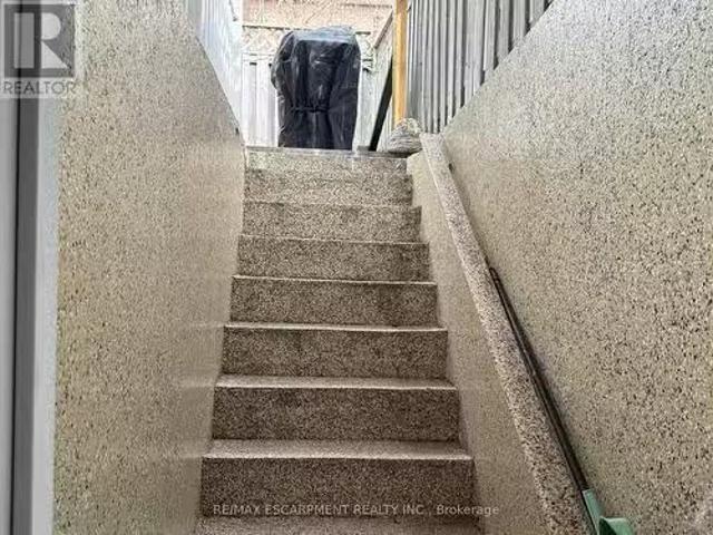 House for rent in Georgina, Ontario