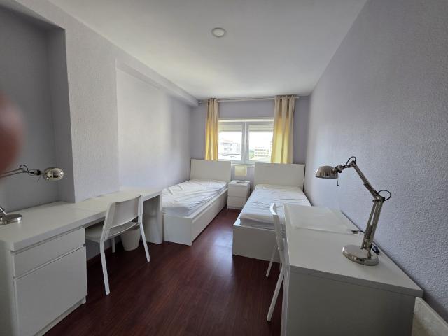 Quarto alugar em Porto