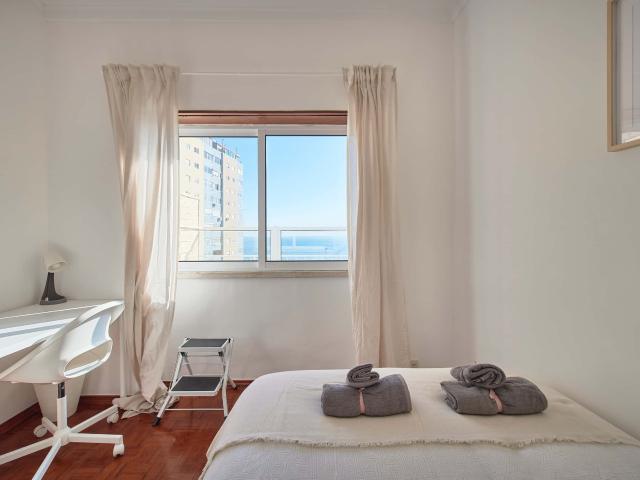 Quarto alugar em Cacilhas, Almada