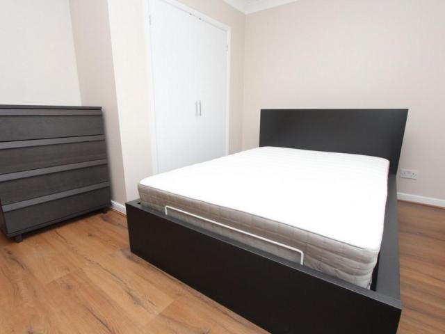 Room for rent in St. George in the East, Wapping