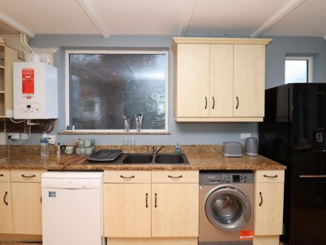 Room for rent in London Borough of Ealing, Greater London