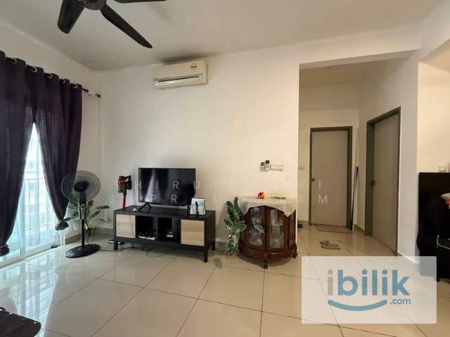Room for rent in Petaling, Alam Impian