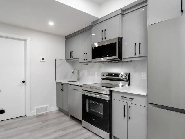 Apartment for rent in Lewisburg, Calgary
