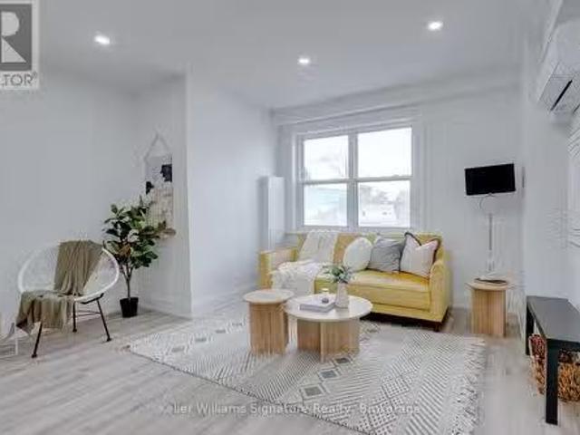 House for rent in Ancaster, Ontario