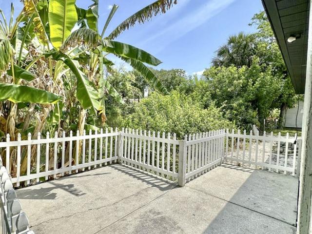 Room for rent in Florida