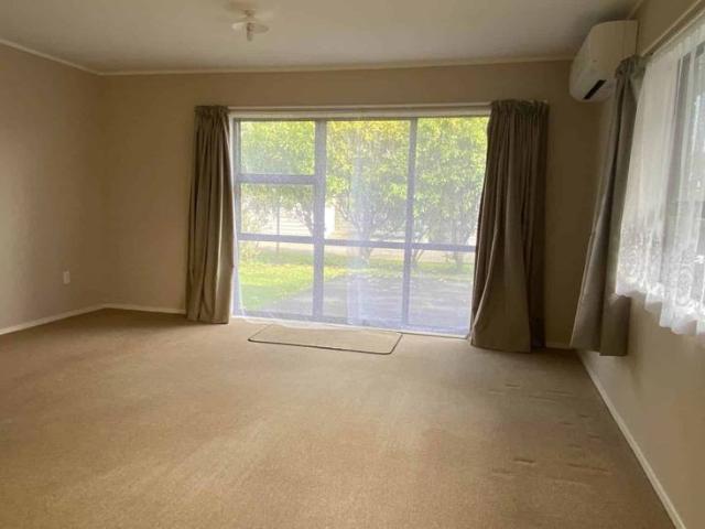 House for rent in Awhitu, Oroua County