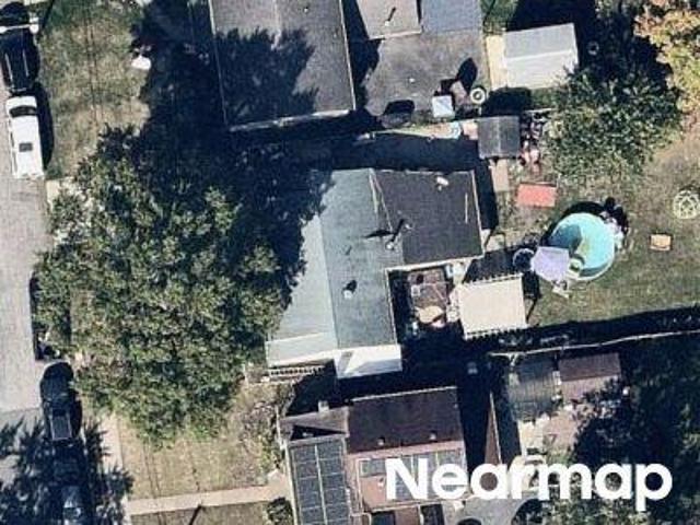 House for sale in Avenel, New Jersey