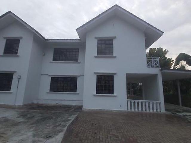 Bungalow for rent in Kulai, Johor