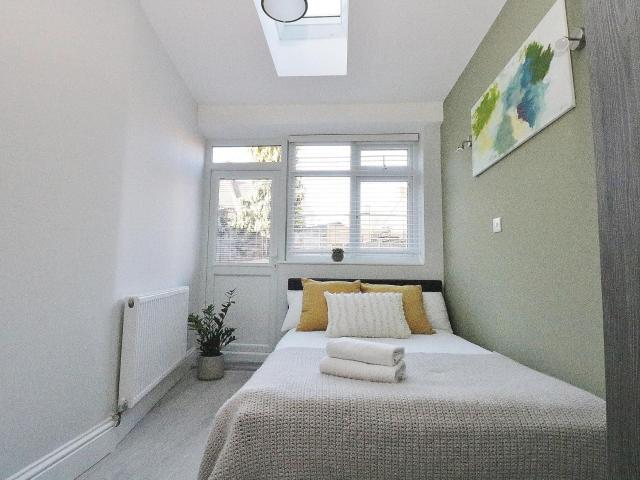 Room for rent in Greater London