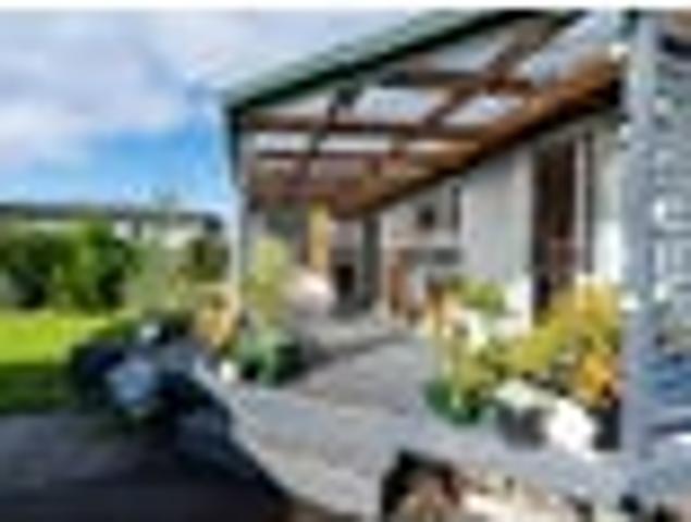 House for sale in Hamilton