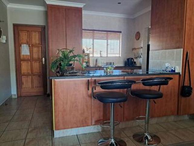 Townhouse for sale in Benoni