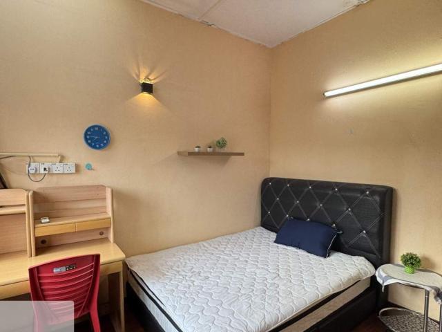 Room for rent in Batu Pahat, Johor