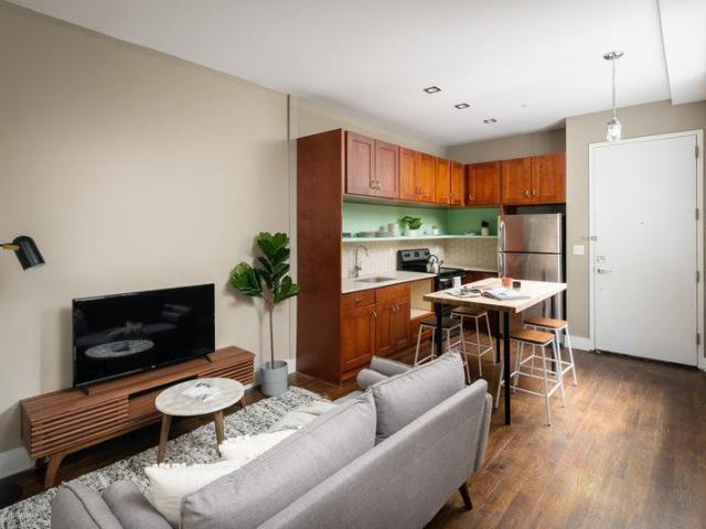 Room for rent in Arverne, New York